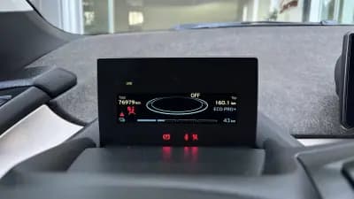 Vendo BMW i3 2016 - 12999 EUR, 76021 km - AUTO.MOTO.pt