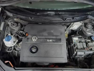Vendo Volkswagen Polo 2006 - 5950 EUR, 202430 km - AUTO.MOTO.pt