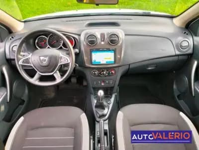 Vendo Dacia Sandero 2019 - 11950 EUR, 52000 km - AUTO.MOTO.pt