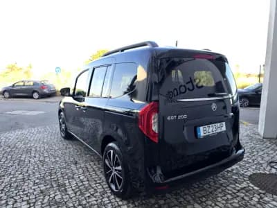 Sell Mercedes-Benz EQT 2024 - 36950 EUR, 73 km - AUTO.MOTO.pt