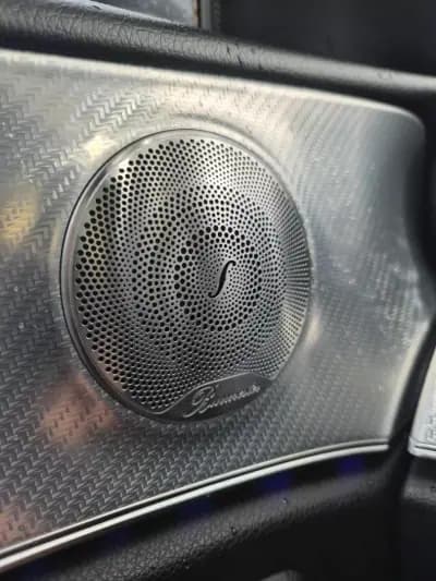 Sell Mercedes-Benz E 220 2018 - 36980 EUR, 125000 km - AUTO.MOTO.pt