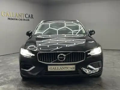 Vendo Volvo V60 2023 - 38500 EUR, 60000 km - AUTO.MOTO.pt