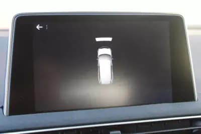 Vendo Peugeot 5008 2018 - 21990 EUR, 116000 km - AUTO.MOTO.pt