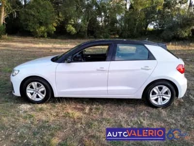Vendo Audi A1 Sportback 2019 - 18950 EUR, 69000 km - AUTO.MOTO.pt