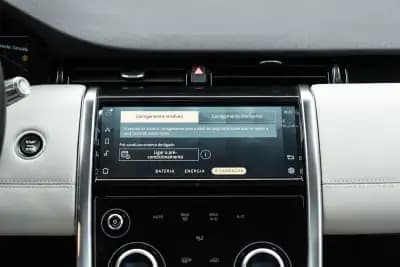 Vendo Land Rover Discovery Sport 2021 - 36950 EUR, 63000 km - AUTO.MOTO.pt