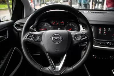 Vendo Opel Crossland X 2020 - 11980 EUR, 87391 km - AUTO.MOTO.pt