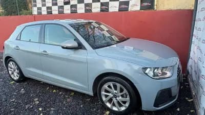 Vendo Audi A1 Sportback 2022 - 17400 EUR, 87500 km - AUTO.MOTO.pt