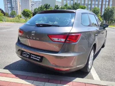 Vendo SEAT Leon ST 2014 - 9480 EUR, 198000 km - AUTO.MOTO.pt