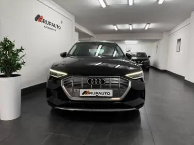 Vendo Audi e-tron 2019 - 27990 EUR, 113000 km - AUTO.MOTO.pt