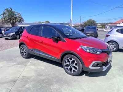 Sell Renault Captur 2019 - 19250 EUR, 86490 km - AUTO.MOTO.pt