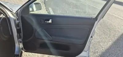 Sell Volkswagen Passat 2002 - 4400 EUR, 299900 km - AUTO.MOTO.pt