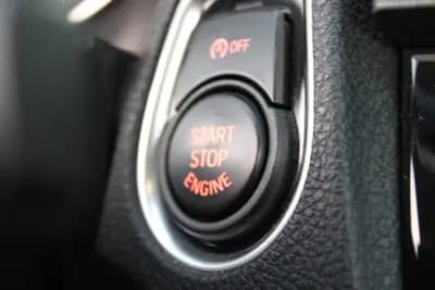 Vendo BMW 116 2016 - 13900 EUR, 175168 km - AUTO.MOTO.pt