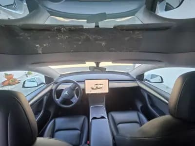 Vendo Tesla Model Y 2022 - 37000 EUR, 90000 km - AUTO.MOTO.pt