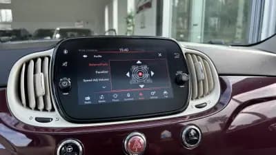 Vendo Fiat 500 2021 - 10999 EUR, 109121 km - AUTO.MOTO.pt