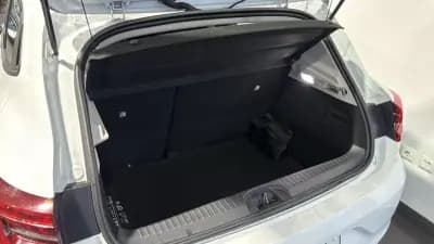 Vendo Renault Clio 2021 - 12600 EUR, 115121 km - AUTO.MOTO.pt