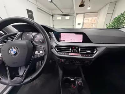 Vendo BMW 116 2020 - 19990 EUR, 120000 km - AUTO.MOTO.pt