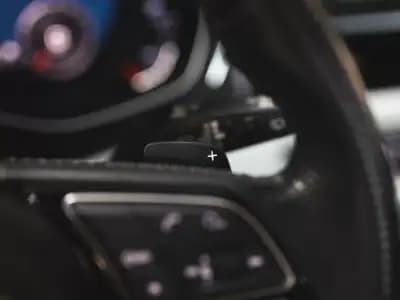 Sell Audi A4 Avant 2018 - 25990 EUR, 107000 km - AUTO.MOTO.pt