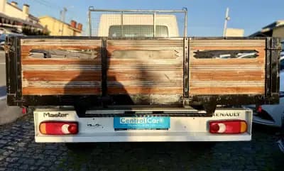 Vendo Renault Master 2023 - 32450 EUR, 43000 km - AUTO.MOTO.pt