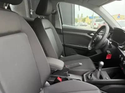 Vendo Audi A1 Sportback 2025 - 26750 EUR, 956 km - AUTO.MOTO.pt