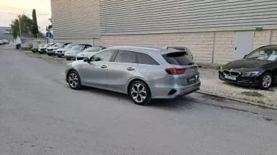 Vendo Kia Ceed SW 2018 - 12890 EUR, 154828 km - AUTO.MOTO.pt