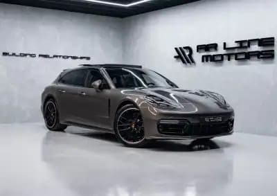 Sell Porsche Panamera Sport Turismo 2018 - 69950 EUR, 133000 km - AUTO.MOTO.pt