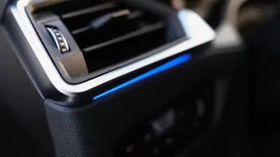 Sell BMW 320 2020 - 29999 EUR, 166000 km - AUTO.MOTO.pt