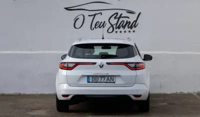 Sell Renault Mégane Sport Tourer 2019 - 10780 EUR, 224000 km - AUTO.MOTO.pt