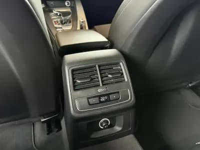 Sell Audi A5 Sportback 2019 - 33500 EUR, 98486 km - AUTO.MOTO.pt