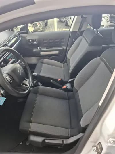 Vendo Citroën C3 2019 - 12000 EUR, 121500 km - AUTO.MOTO.pt