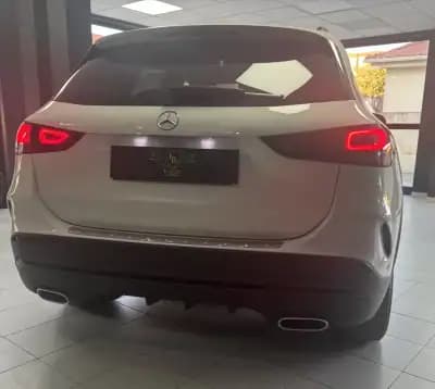 Vendo Mercedes-Benz GLA 200 2022 - 41500 EUR, 75069 km - AUTO.MOTO.pt