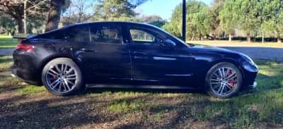 Vendo Porsche Panamera 2017 - 82499 EUR, 62500 km - AUTO.MOTO.pt