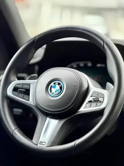 Vendo BMW 320 2021 - 32950 EUR, 49000 km - AUTO.MOTO.pt