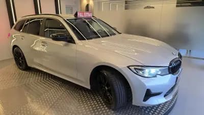 Vendo BMW 330 2021 - 22500 EUR, 213862 km - AUTO.MOTO.pt