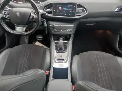 Vendo Peugeot 308 2019 - 12990 EUR, 77000 km - AUTO.MOTO.pt