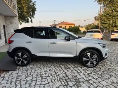 Sell Volvo XC 40 2021 - 31500 EUR, 77000 km - AUTO.MOTO.pt