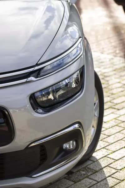 Sell Citroën C4 Picasso 2018 - 13900 EUR, 145077 km - AUTO.MOTO.pt