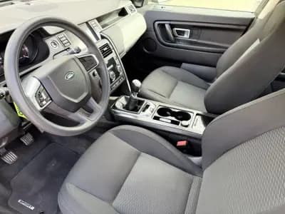 Vendo Land Rover Discovery Sport 2015 - 15900 EUR, 166000 km - AUTO.MOTO.pt