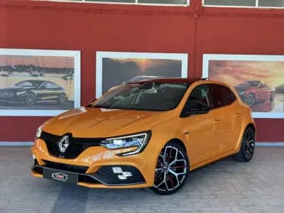 Sell Renault Mégane 2019 - 49990 EUR, 11812 km - AUTO.MOTO.pt