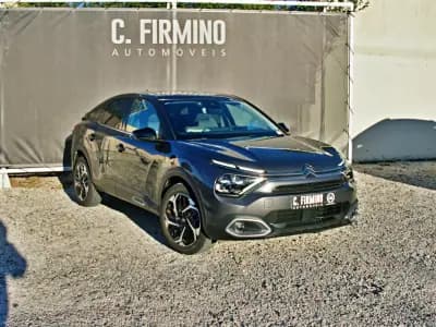 Vendo Citroën C4 2023 - 20900 EUR, 17652 km - AUTO.MOTO.pt