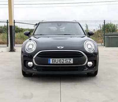 Vendo MINI Clubman 2016 - 16550 EUR, 129000 km - AUTO.MOTO.pt
