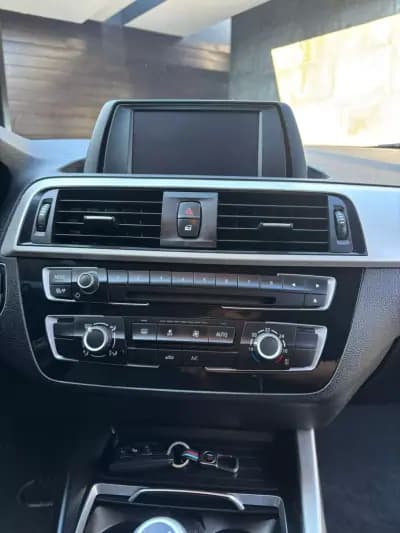 Vendo BMW 116 2017 - 14400 EUR, 162000 km - AUTO.MOTO.pt