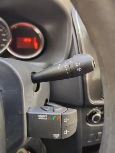 Vendo Dacia Logan MCV 2019 - 8480 EUR, 90100 km - AUTO.MOTO.pt