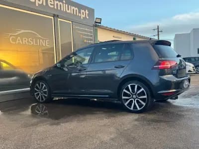 Vendo Volkswagen Golf 2015 - 16900 EUR, 139035 km - AUTO.MOTO.pt