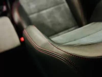 Vendo SEAT Ibiza 2014 - 10250 EUR, 142000 km - AUTO.MOTO.pt