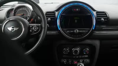 Vendo MINI Clubman 2018 - 24999 EUR, 131000 km - AUTO.MOTO.pt