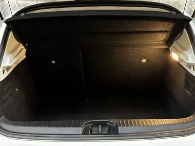 Vendo Renault Clio 2022 - 13990 EUR, 72588 km - AUTO.MOTO.pt