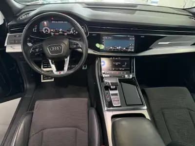 Vendo Audi Q8 2019 - 60000 EUR, 180000 km - AUTO.MOTO.pt