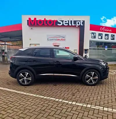 Vendo Peugeot 3008 2020 - 18600 EUR, 122000 km - AUTO.MOTO.pt