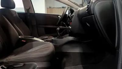 Vendo SEAT Leon 2012 - 7900 EUR, 395479 km - AUTO.MOTO.pt