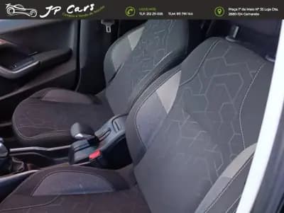 Sell Peugeot 2008 2017 - 9000 EUR, 141281 km - AUTO.MOTO.pt